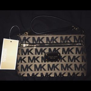 Michael Kors Beige & Black Wristlet